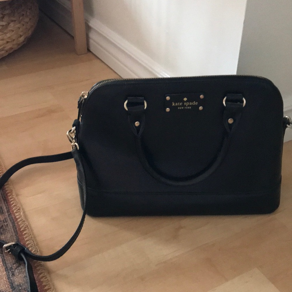 Kate Spade classic crossbody ♠️